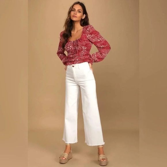 Lulu’s Lovely Wishes Red Floral Print Long Sleeve Crop Peasant Top - Picture 3 of 11